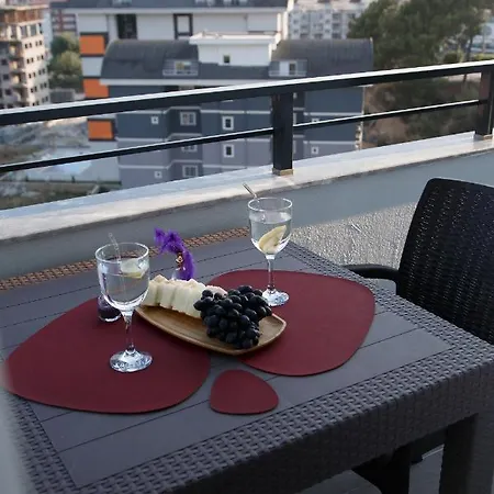 Artlife Figa с видом на море Apartament *